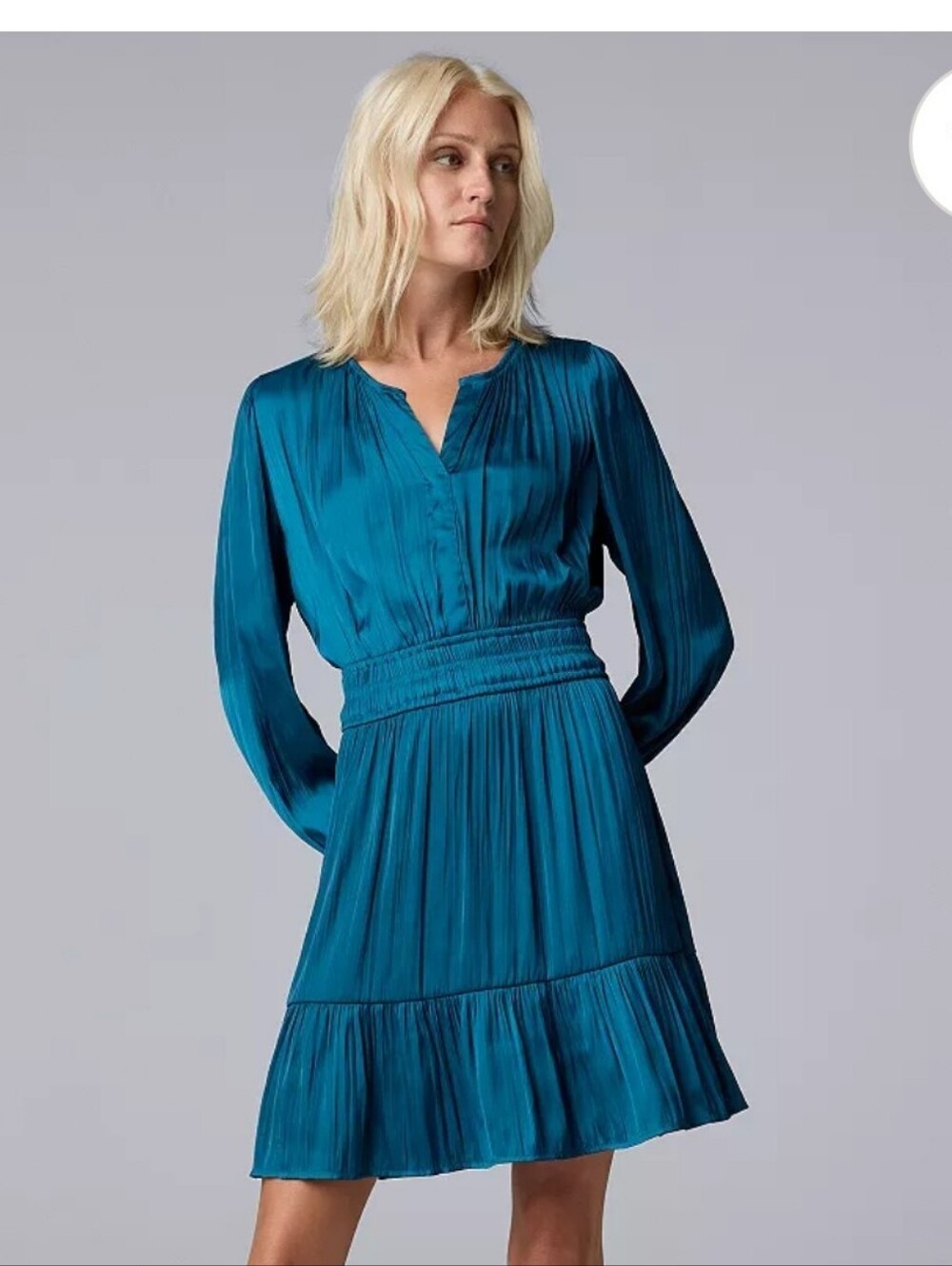 Simly Vera by Vera Wang Teal Pleated V-Neck Long Sleeve Dress